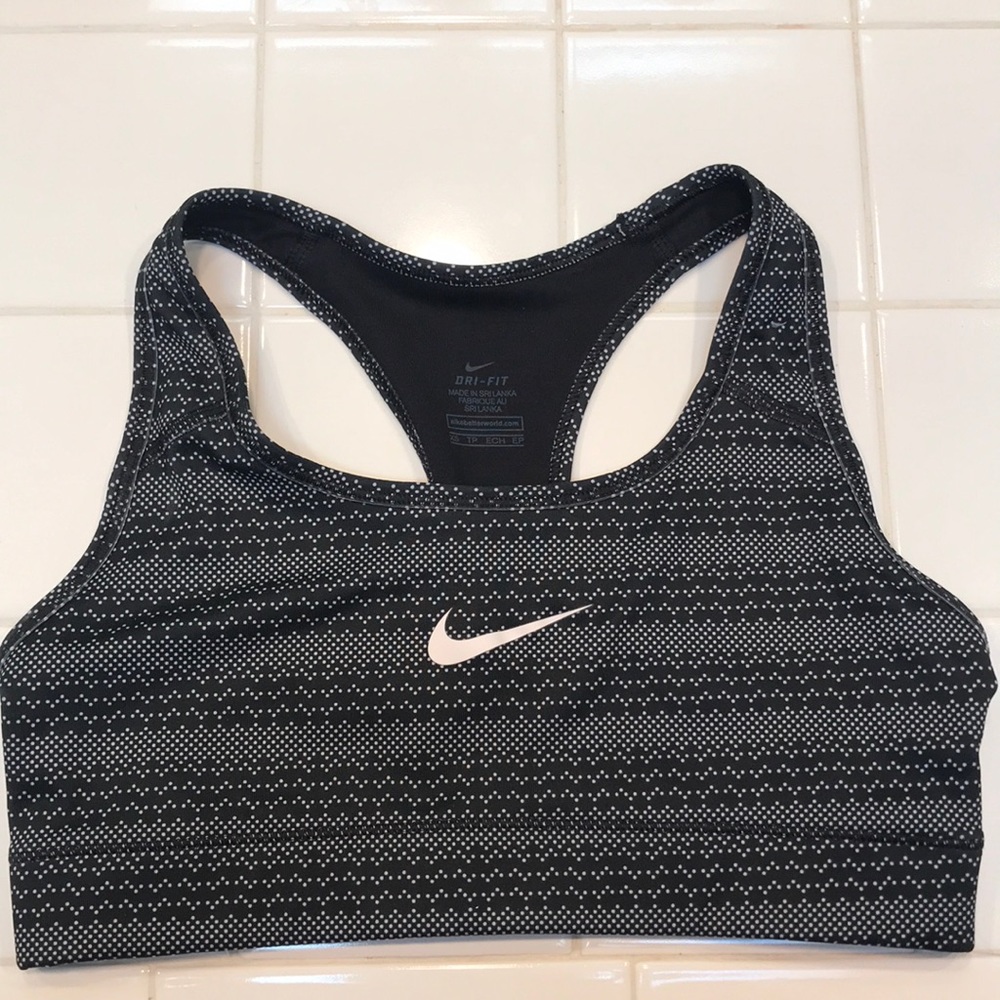Nike dri-fit sports bra